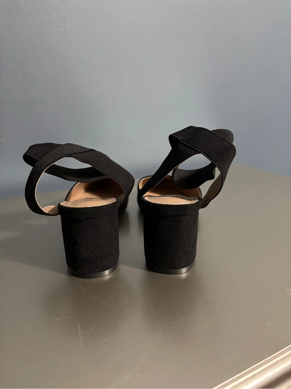 DREAM PAIRS Women's Nicholes Low Block Heel Pumps